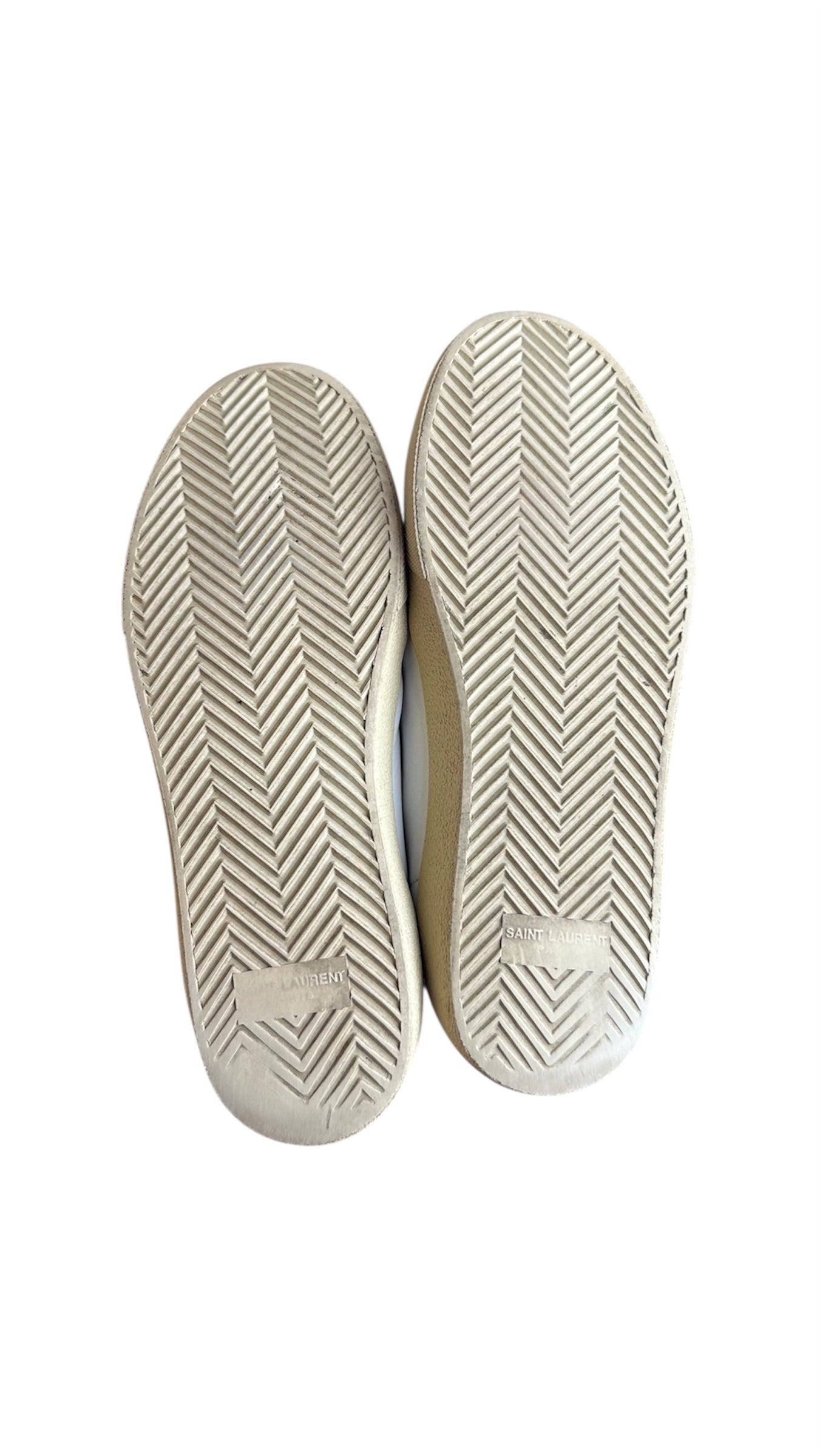 Saint Laurent 06 Classic courts