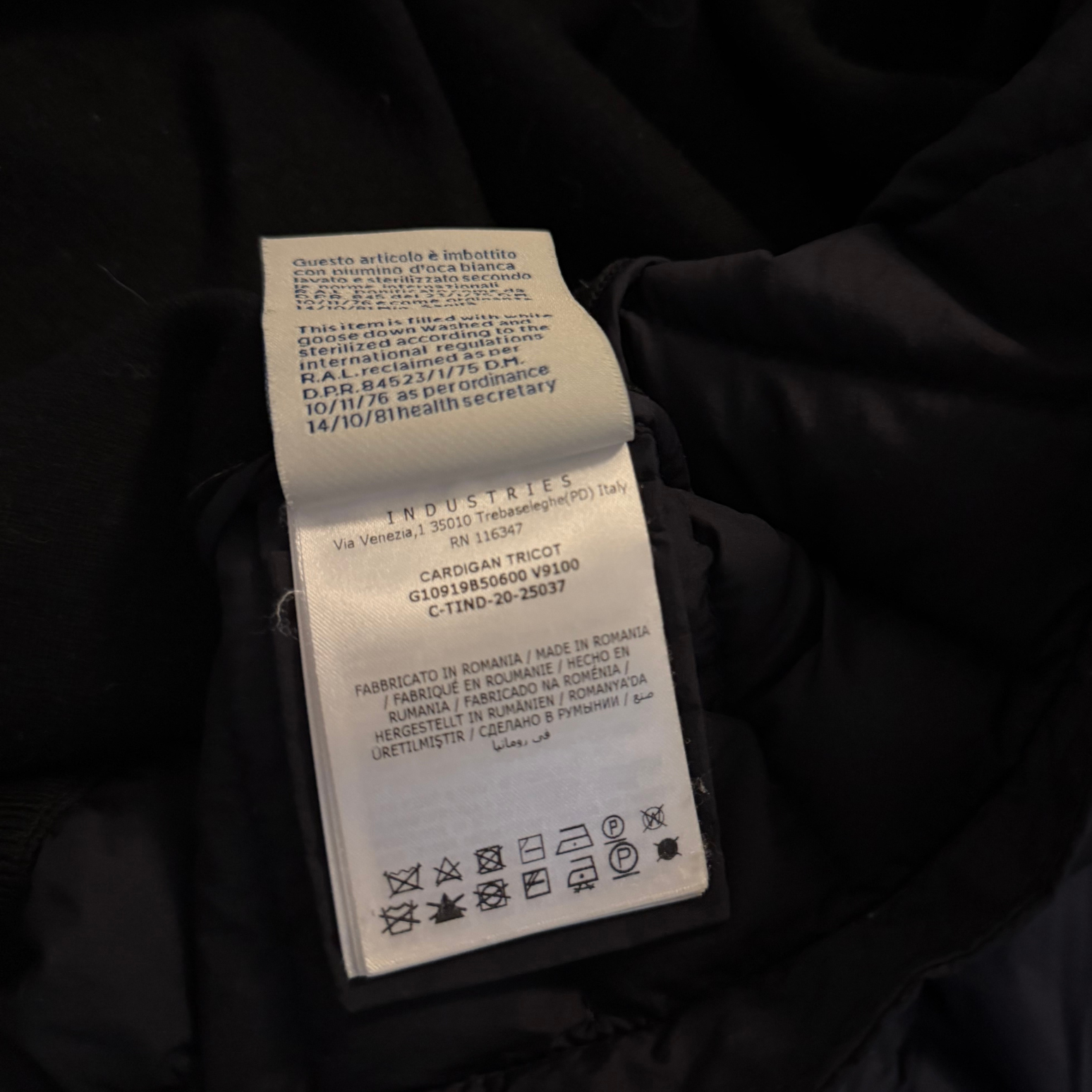 Moncler Cardigan / M